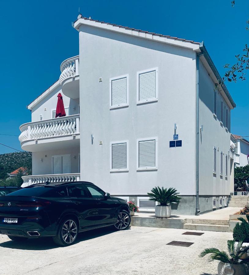 Villa Maros Марина Экстерьер фото